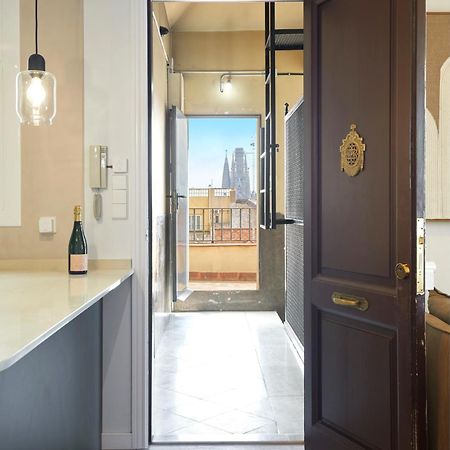 Unique Apartment With 360 View By Maison Pinata Барселона Екстериор снимка